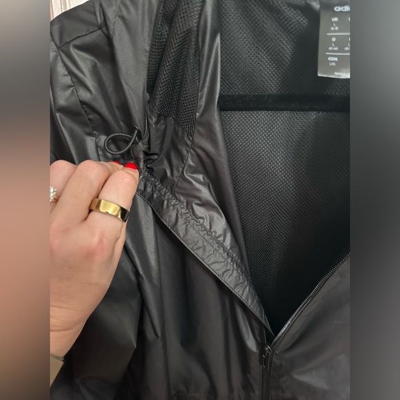 ADIDAS Women’s Black Windbreaker, Size Medium. - Picture 4 of 8